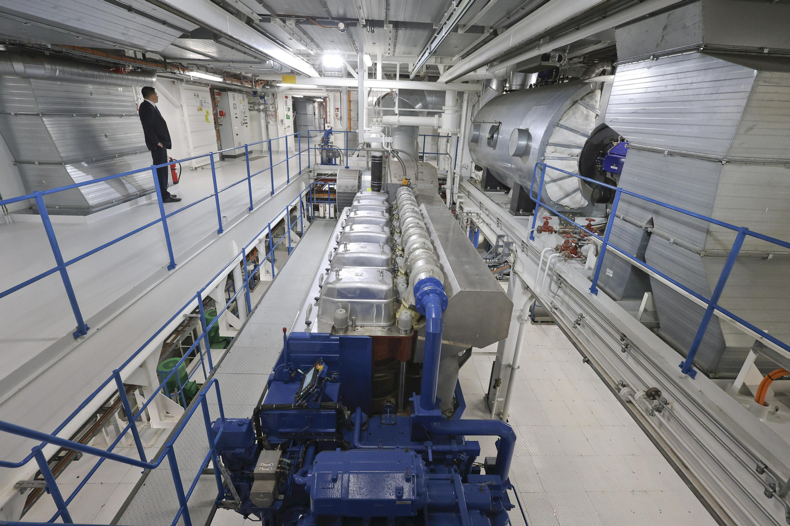 Así es el nuevo ferry ‘Rusadir’ que ha presentado Baleària en el puerto de Málaga.