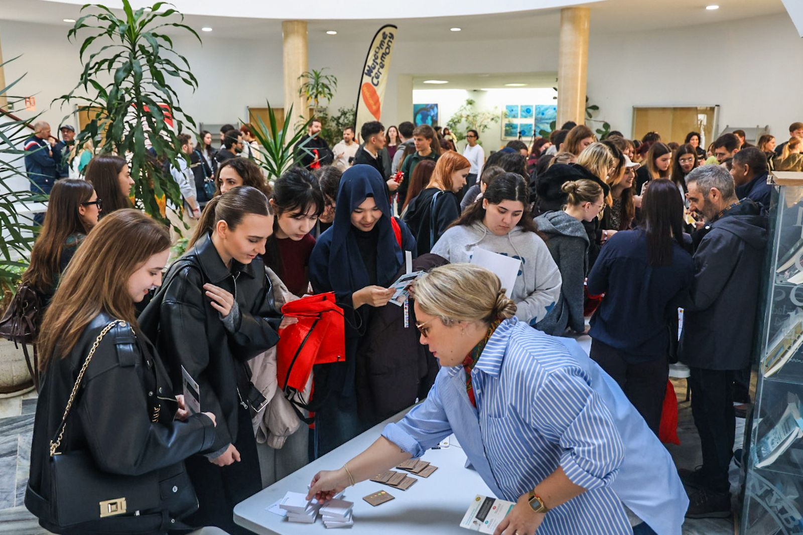 Fotografías de la llegada de estudiantes Erasmus a la Universidad de Huelva