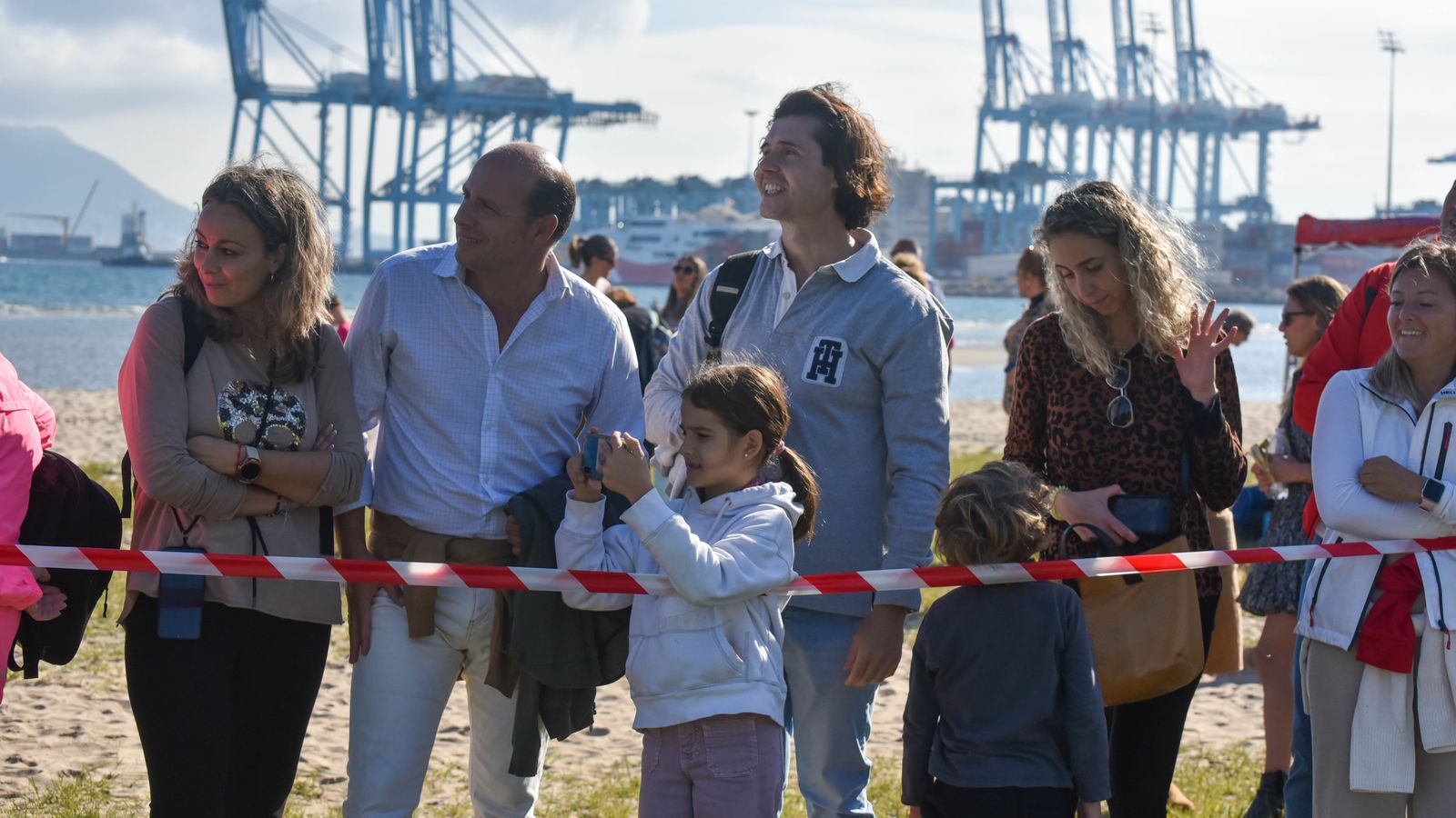 Las fotos del  V cross 'Con el Mar de Fondo' de los Juegos Municipales de atletismo de Algeciras