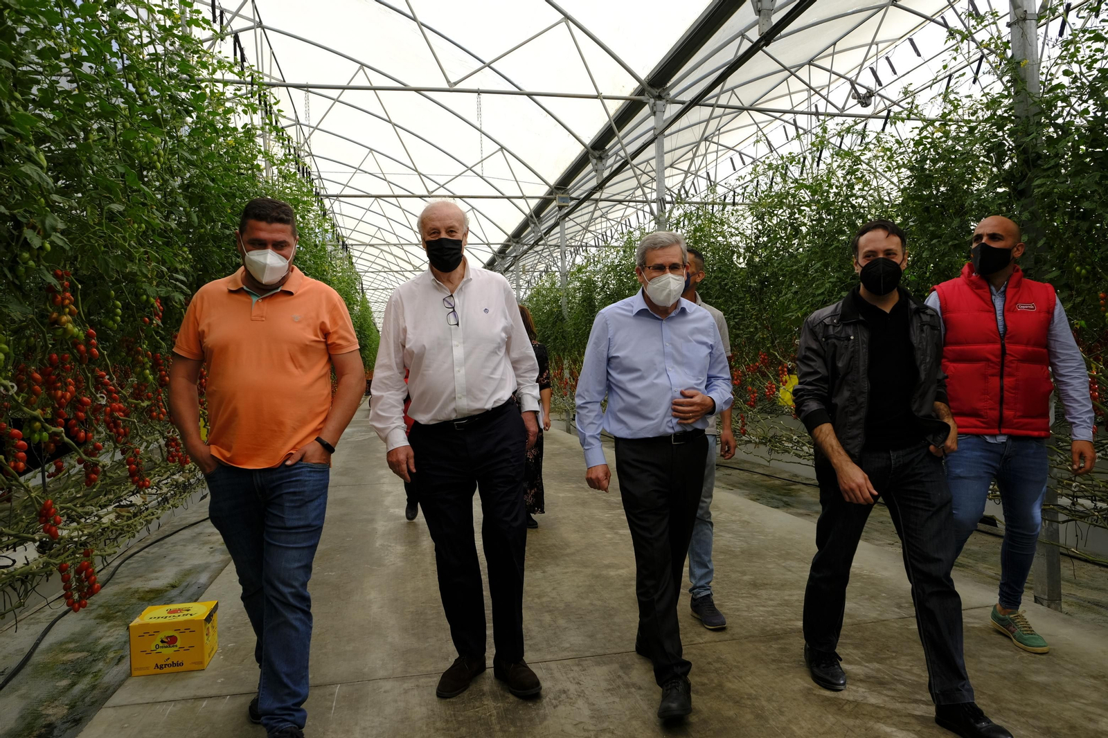 Fotogalería de la visita de Vicente del Bosque a Grupo Caparrós.