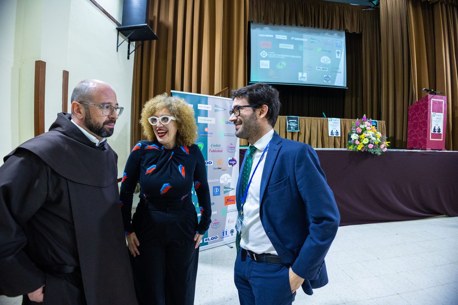 Las imágenes del torneo de la Liga Andaluza de Debate Escolar celebrada en el Liceo de San Fernando