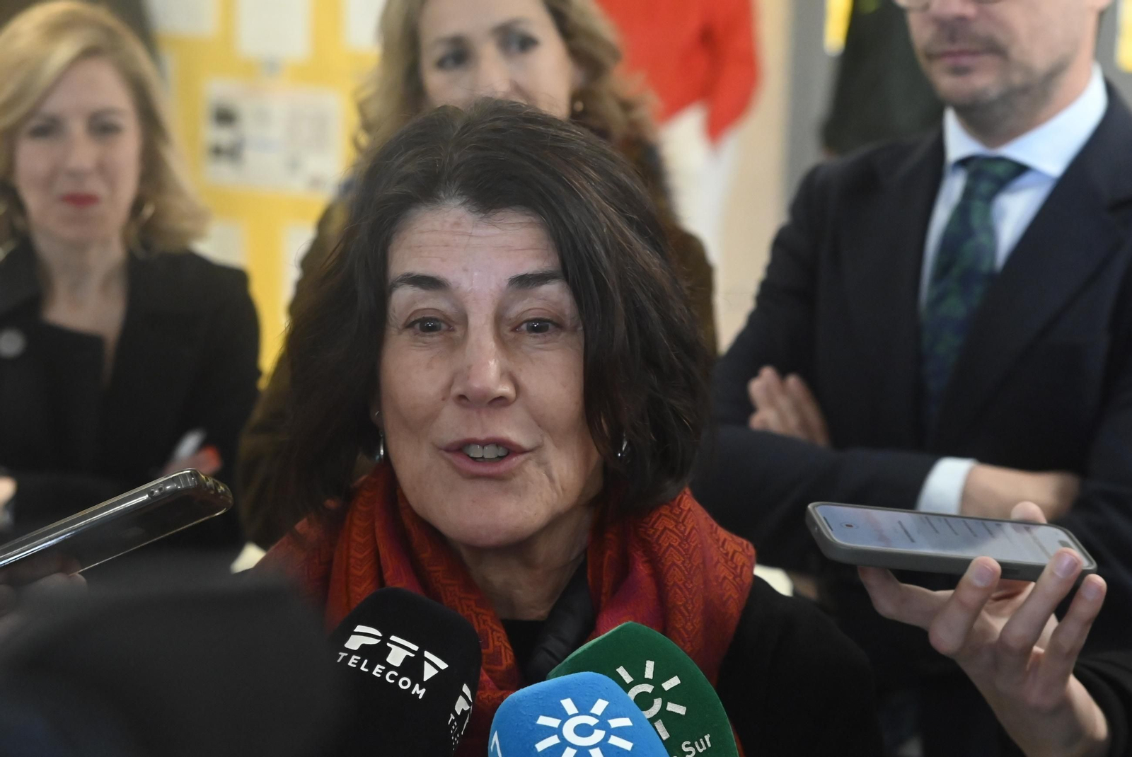 La visita de Casiana Muñoz al instituto de Córdoba que lleva su nombre, en imágenes