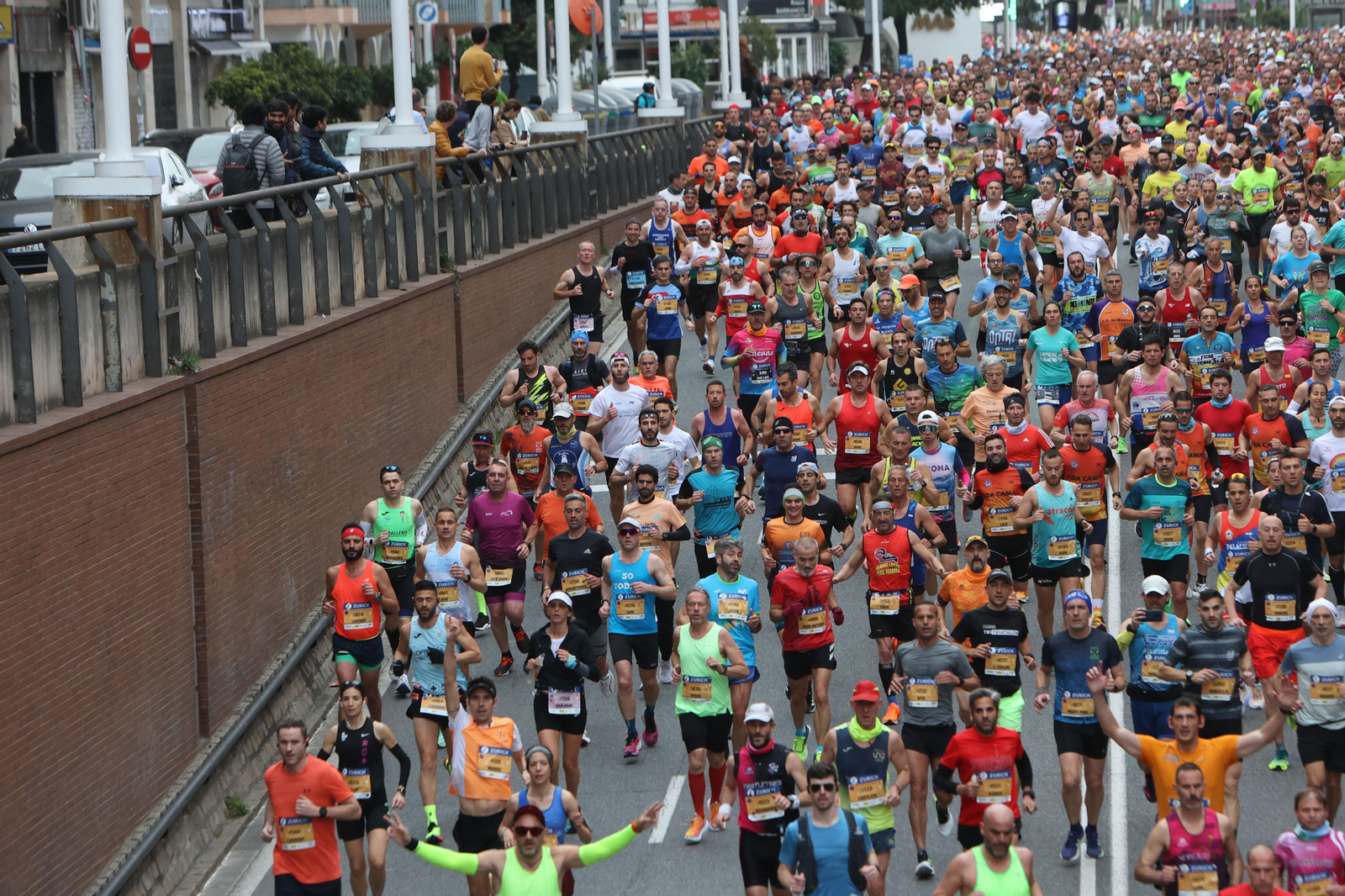 Búscate en la maratón de Sevilla 03