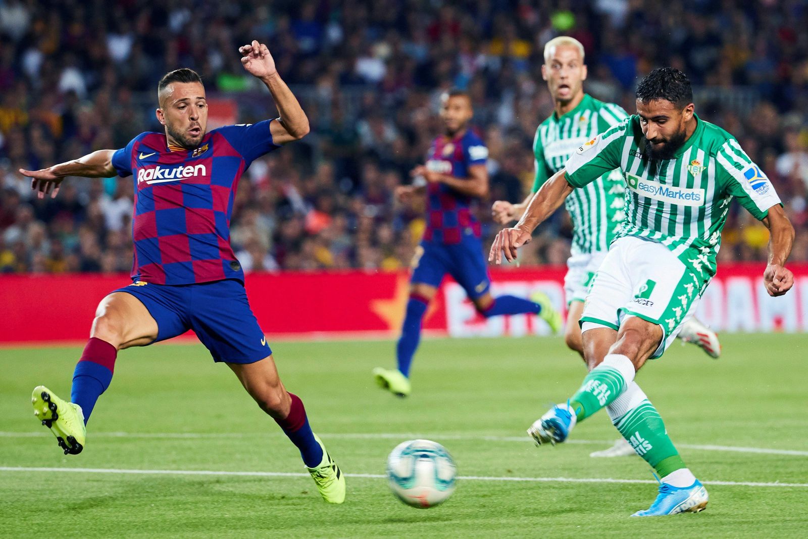 Fekir, en el momento del gol bético.