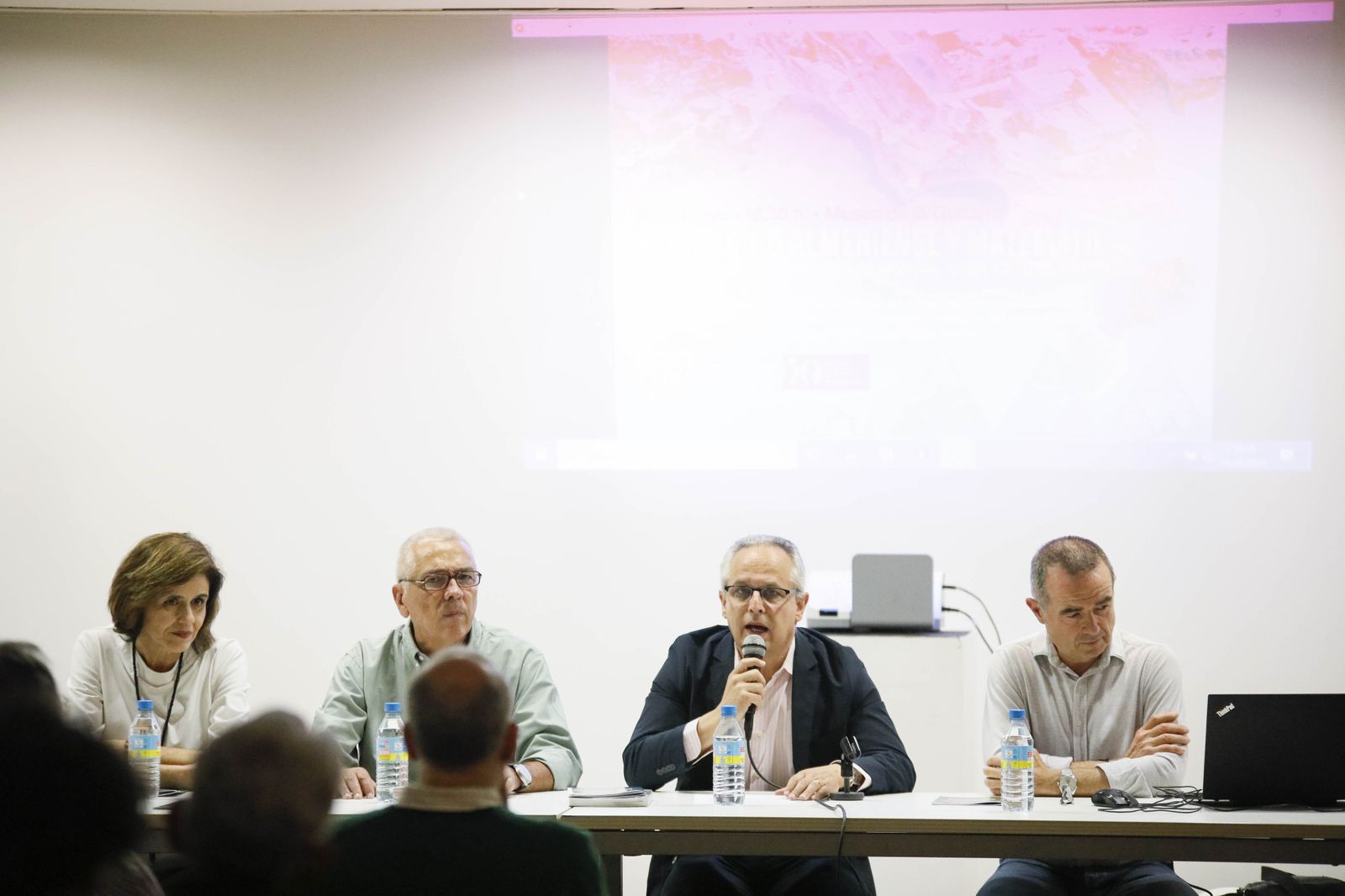 Las matemáticas aplicadas a la ciudad de Almería, en imágenes