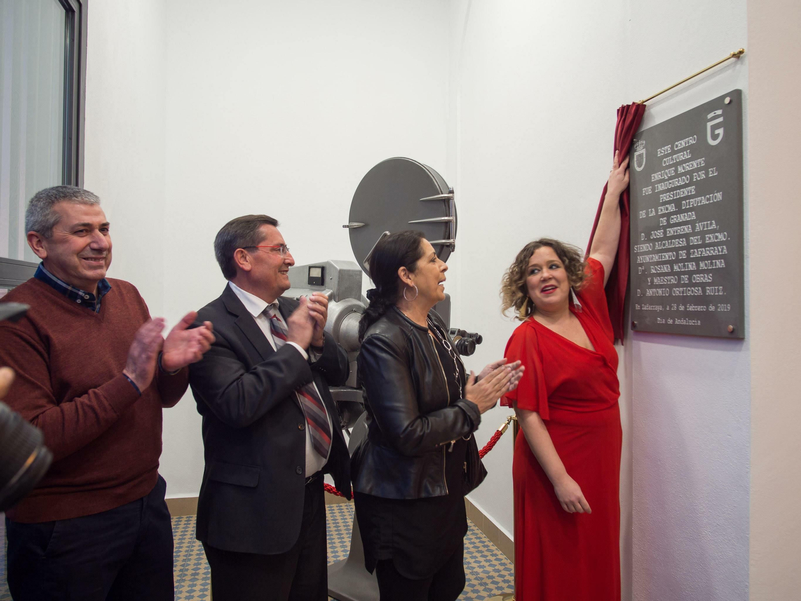 Inauguración del nuevo centro de Zafarraya.