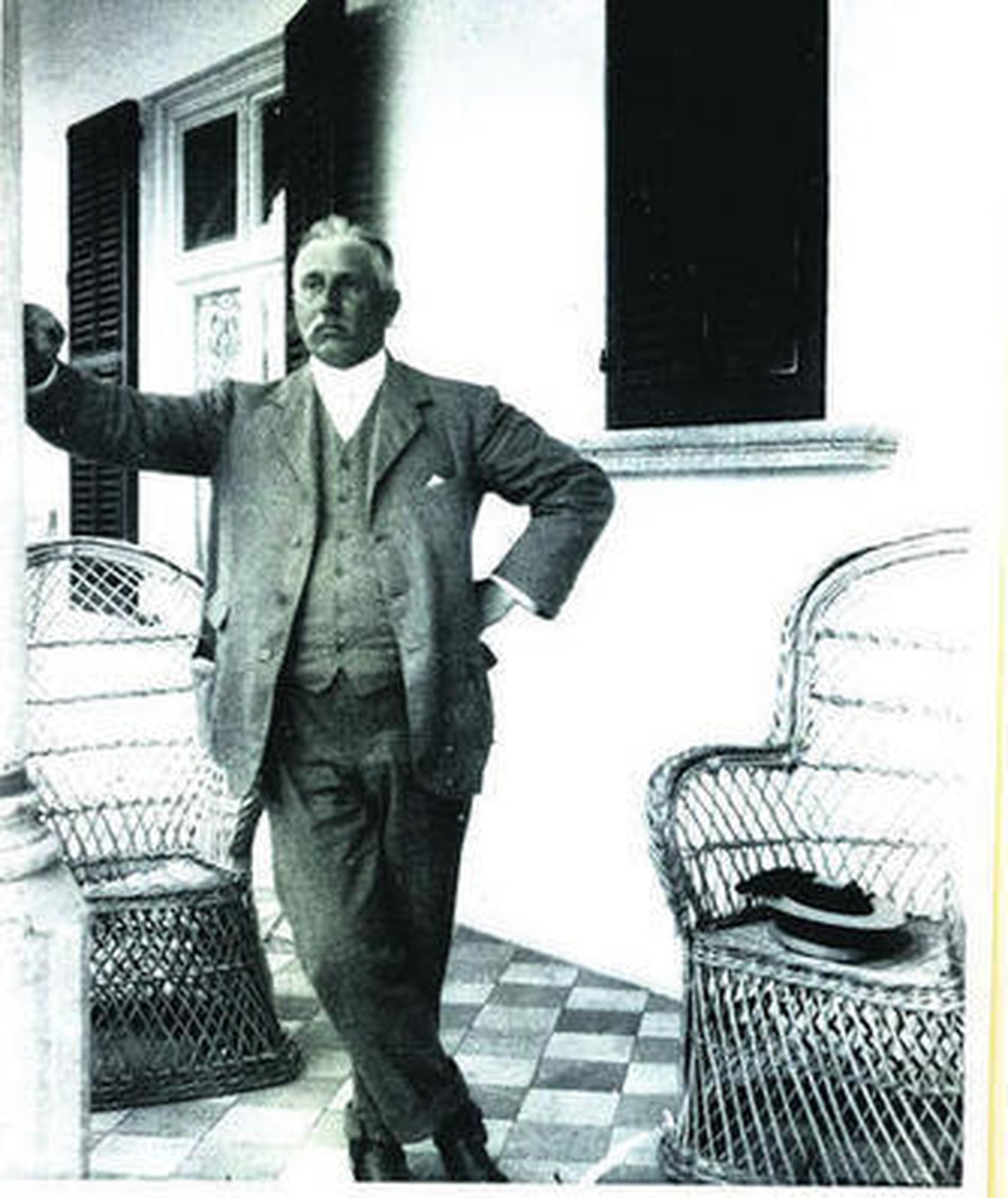 Jorge Bonsor, durante una de sus excavaciones en el Coto de Doñana.