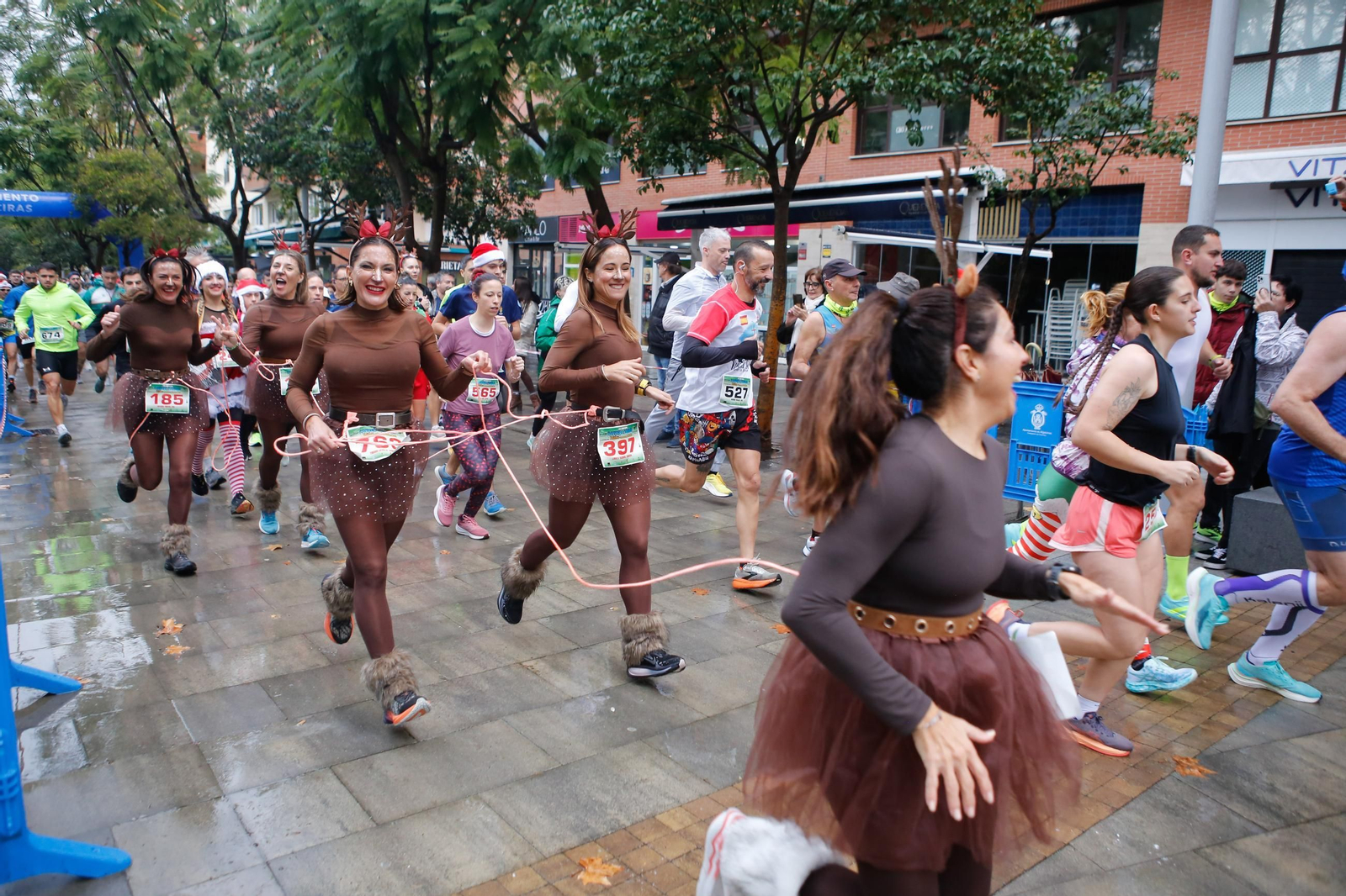 Búscate en la XII Carrera de Navidad de Algeciras