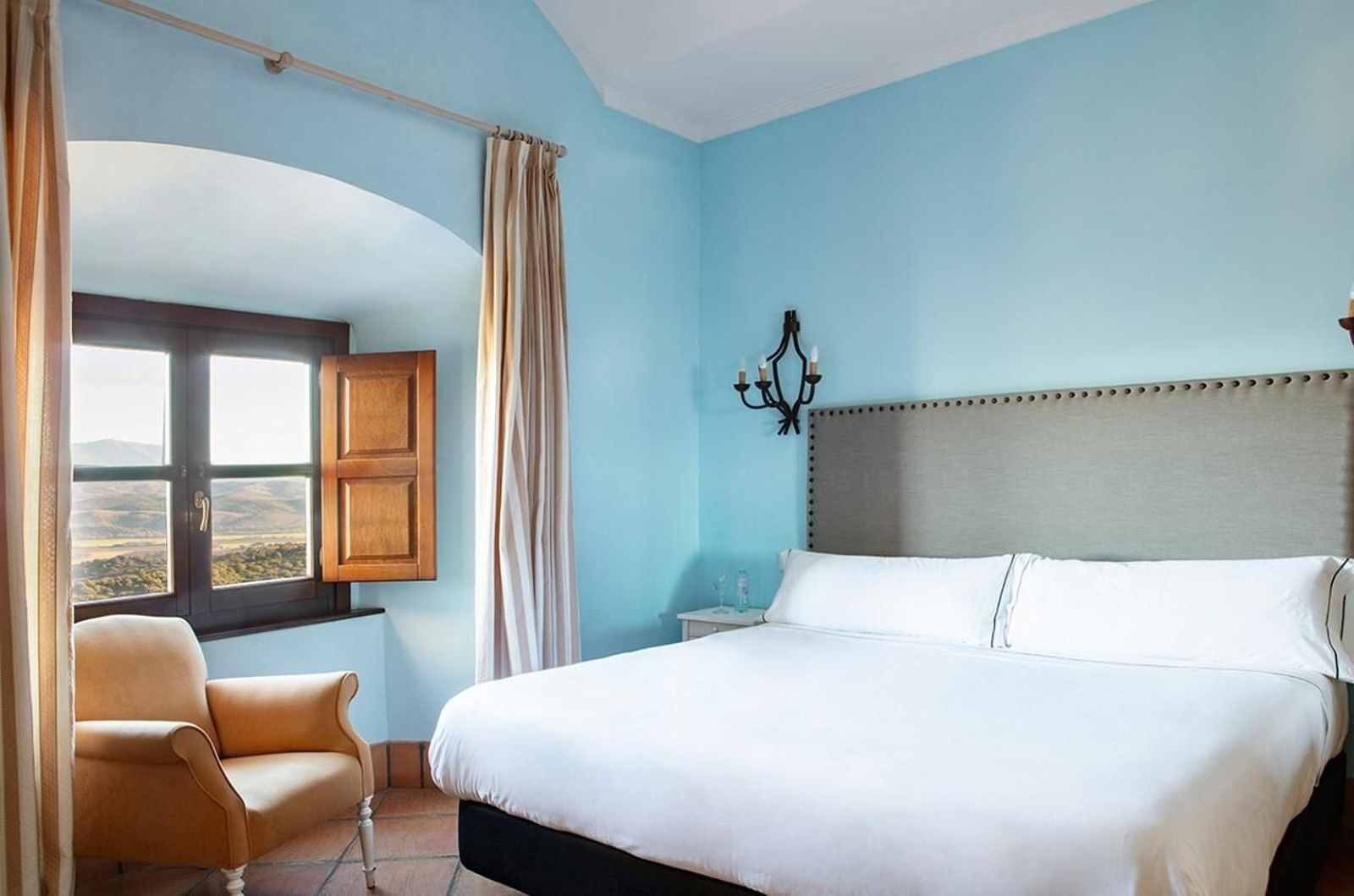 Una habitación del hotel Castillo de Castellar.