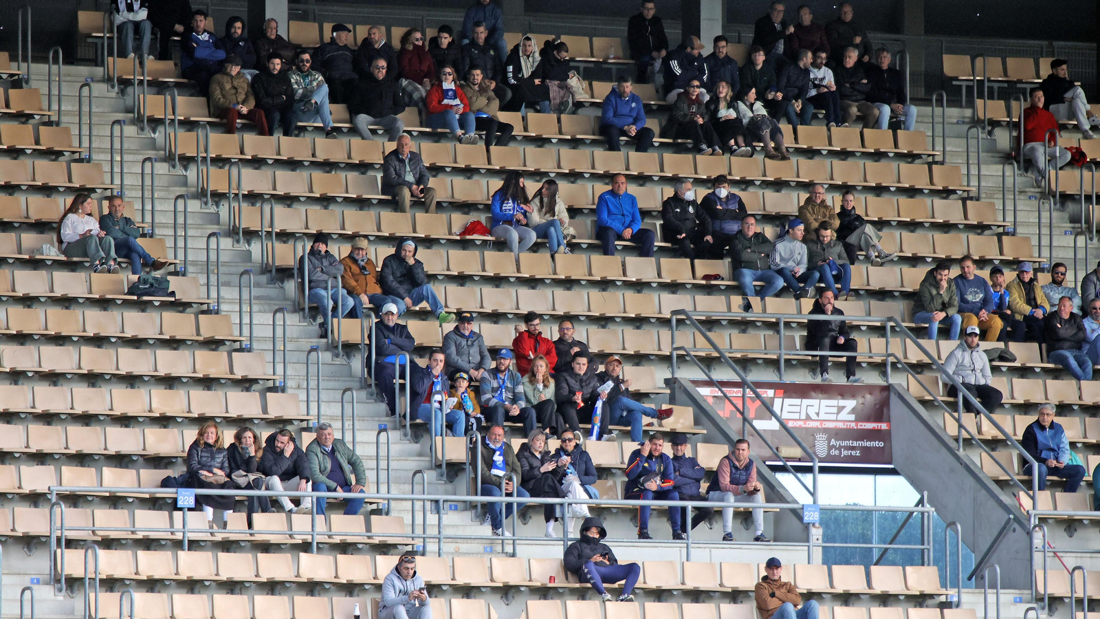 Búscate en el Xerez DFC - Ciudad de Lucena en Chapín