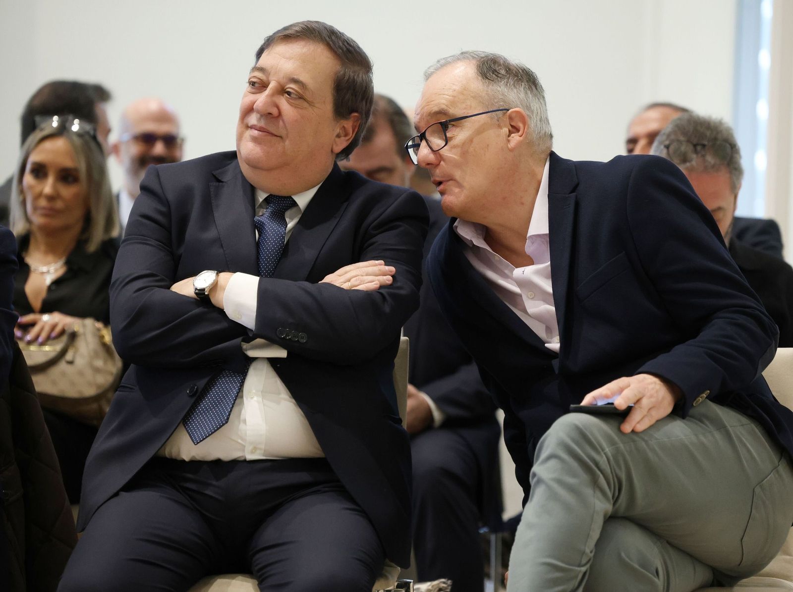 El 'Foro de las ciudades', organizado por el Grupo Joly en Antequera, en imágenes