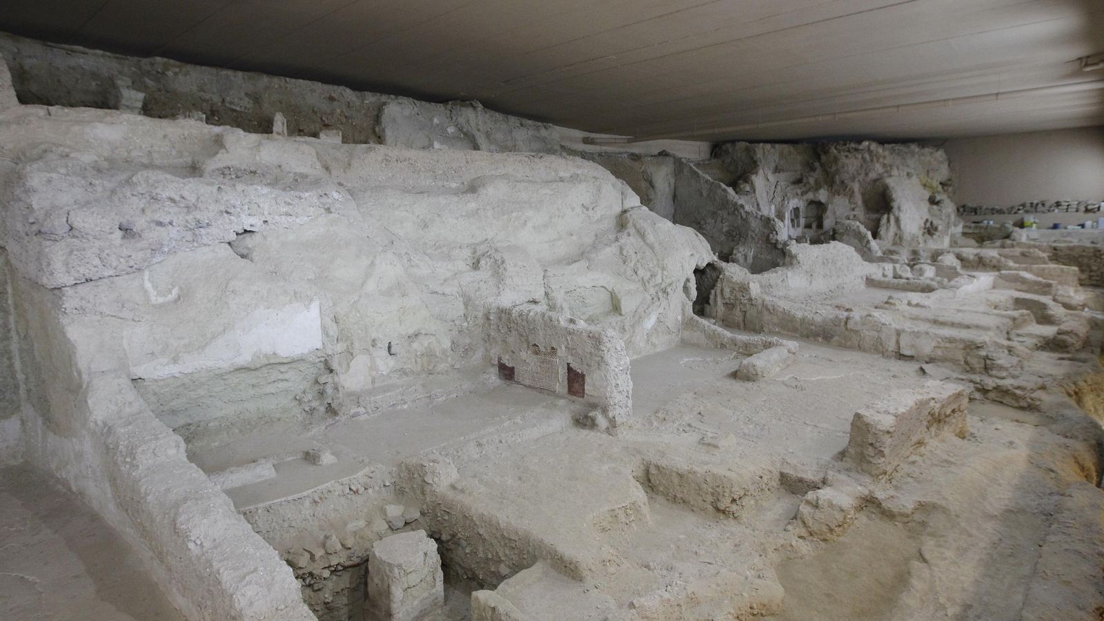 El poblado, con sus casas con patio y viales