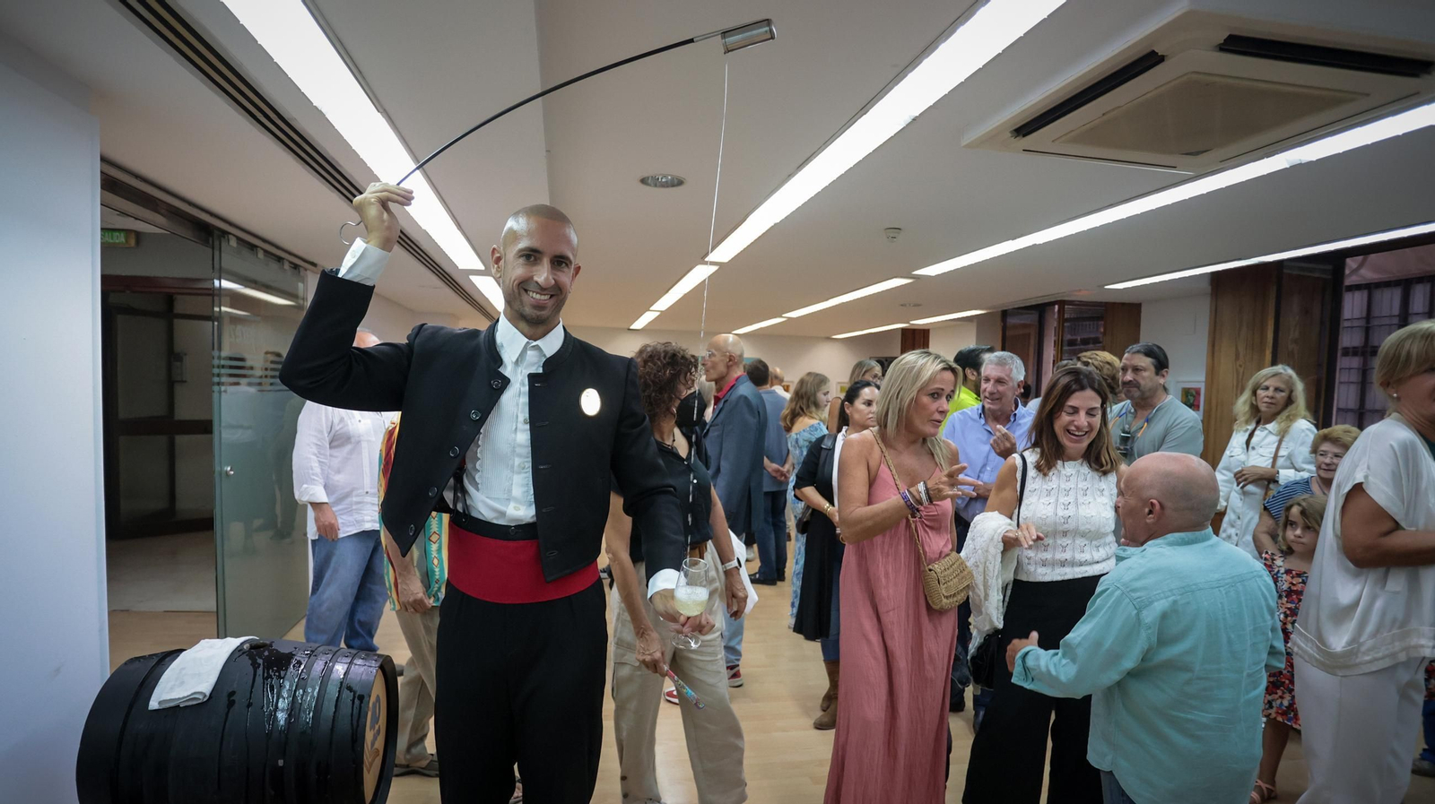 Jesús  Rosa inaugura su nueva exposición 'Pareidolias' en ArteaDiario