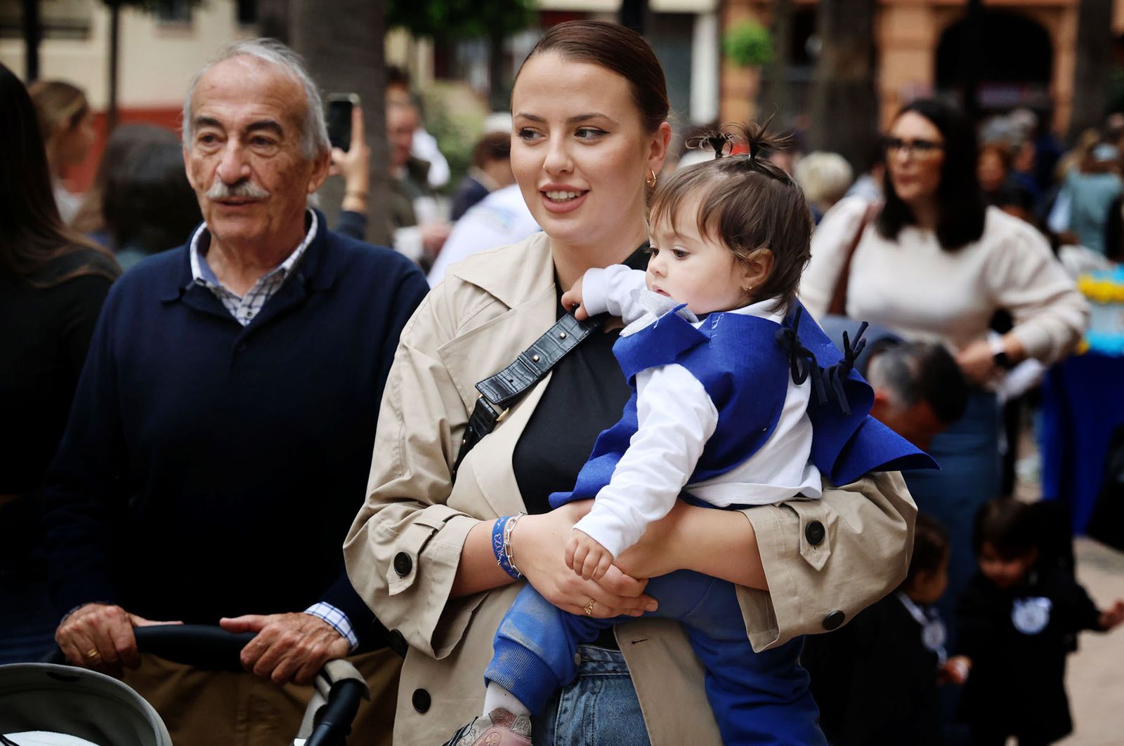 Imágenes de la procesión de la 'Escuela Infantil Mi Pequeño Puerto'
