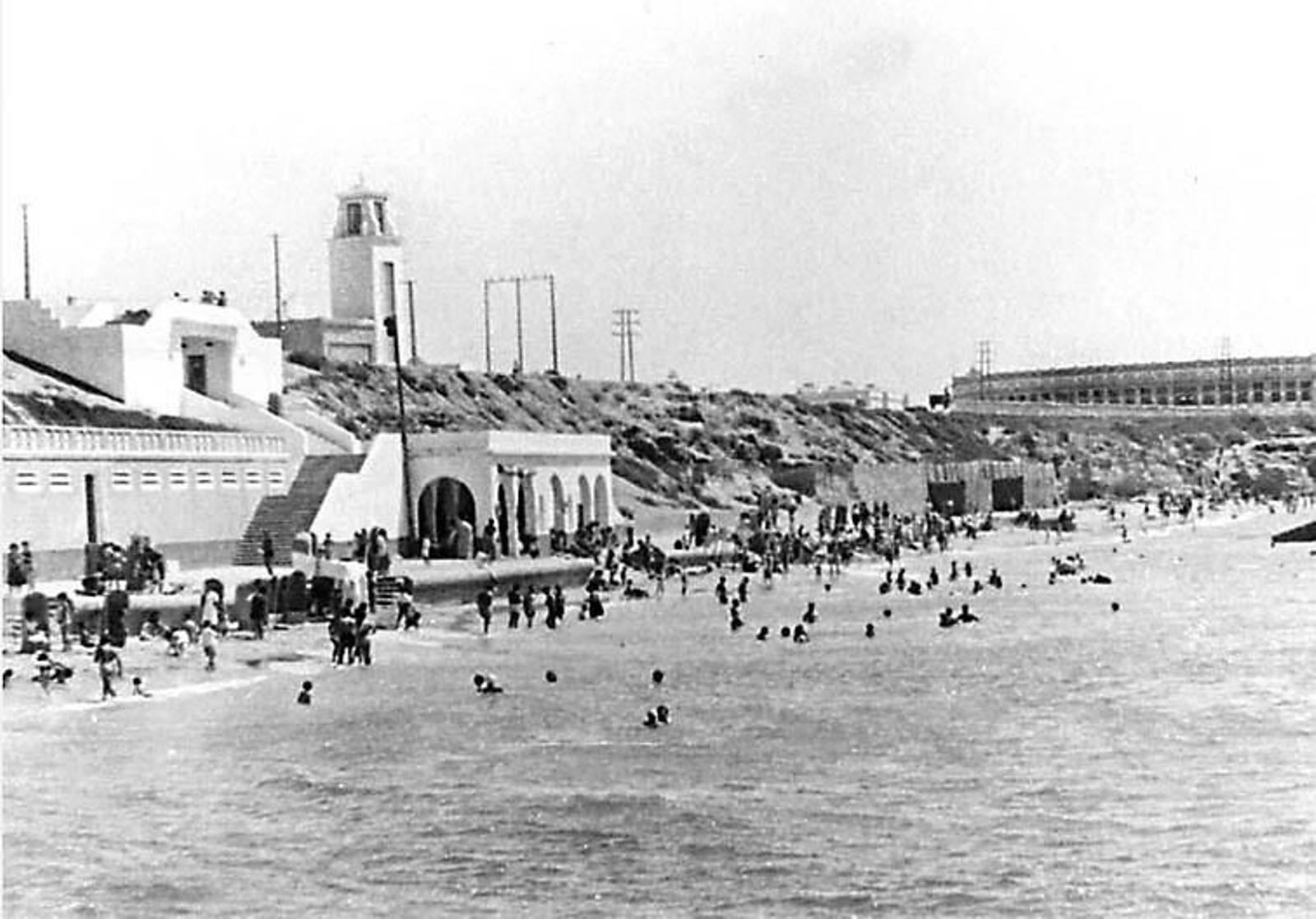 El balneario que funcionó durante unos años en Santa María del Mar.