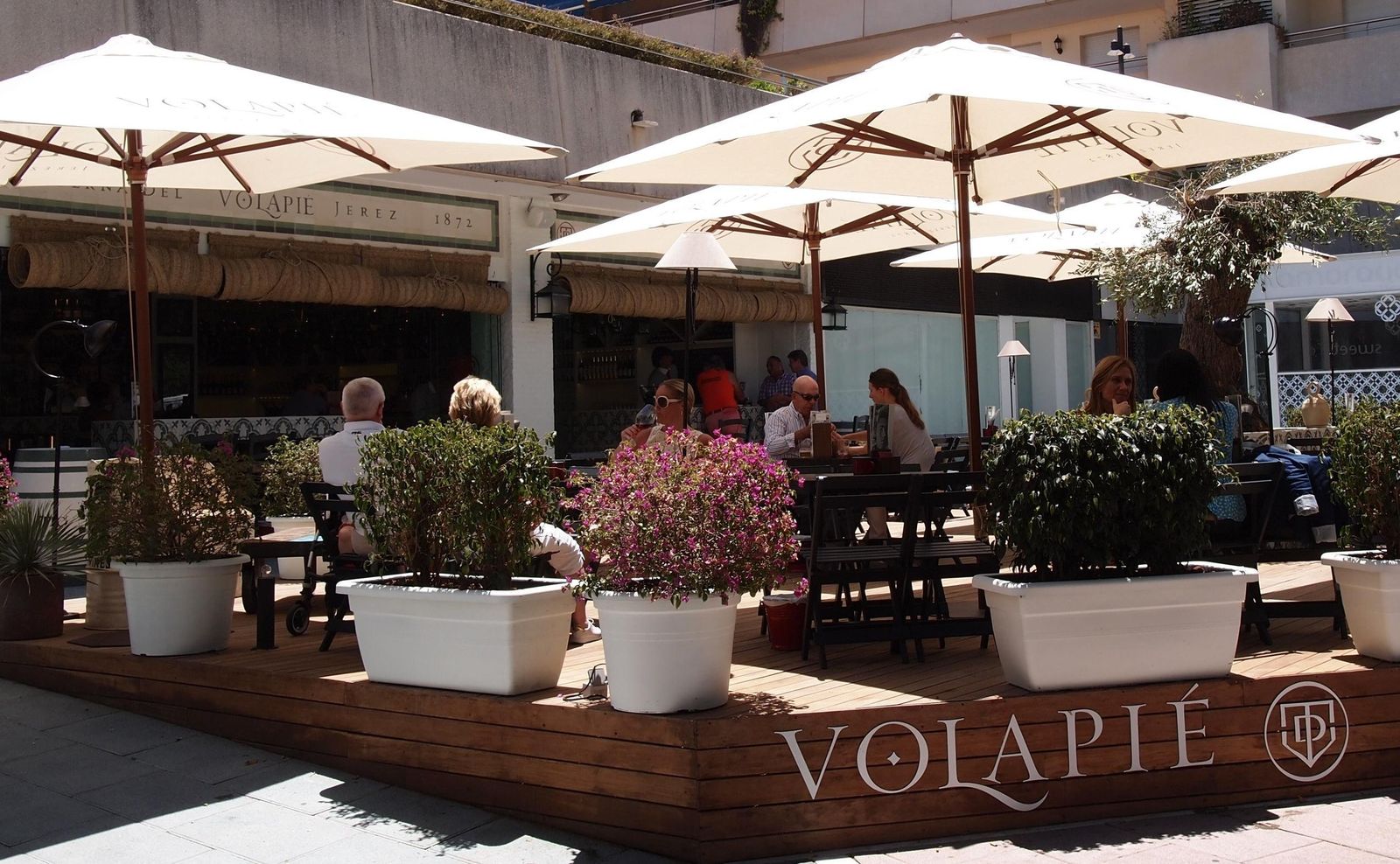 La Taberna del Volapie ubicada en Puerto Banús, en el municipio de Marbella.