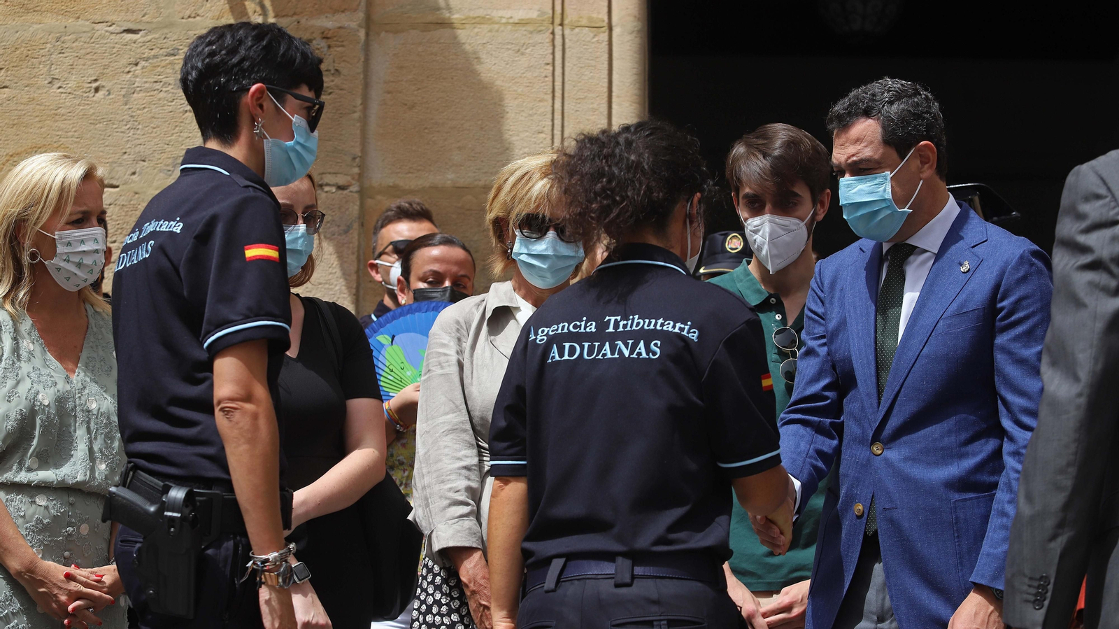 Fotos del minuto de silencio por el agente de Aduanas José Luis Domínguez Iborra en Algeciras