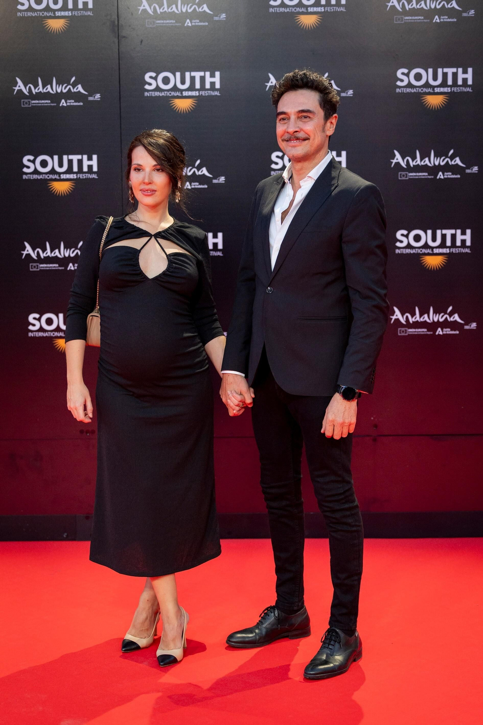 Todas las imágenes de la gran alfombra roja del South Series Festival en Cádiz: Luis Tosar, Marta Hazas, Mariano Peña, ....