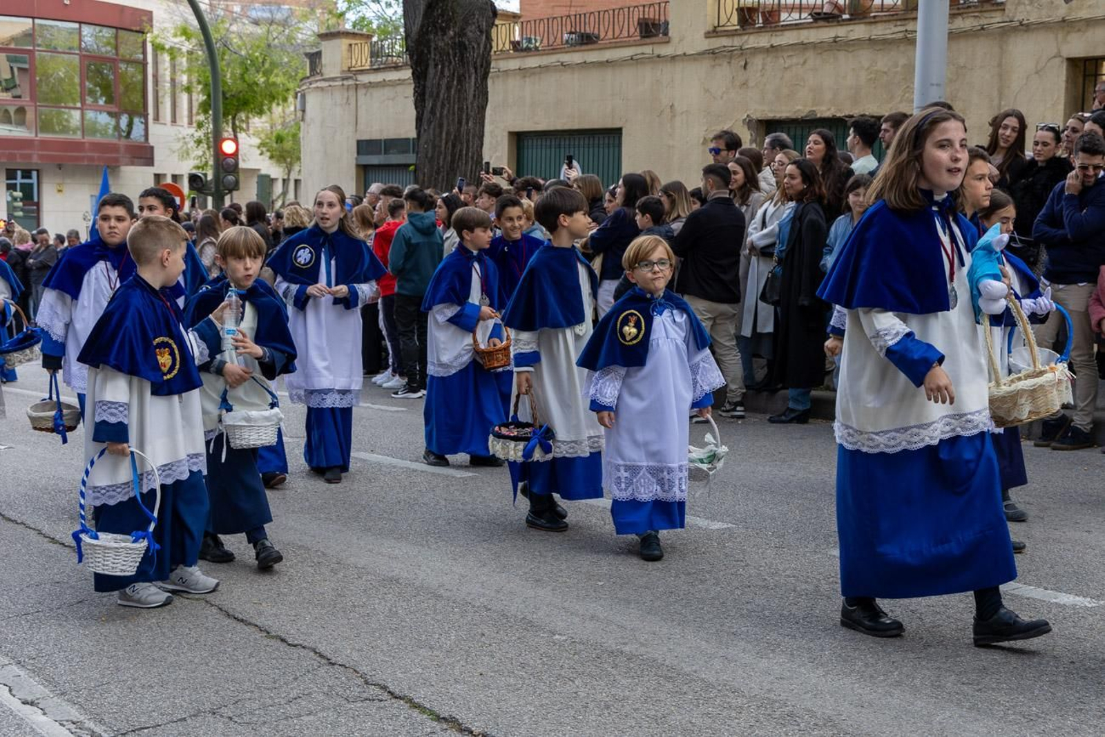 Los jiennenses se entregan a una tarde de Amor, Perdón y Esperanza.
