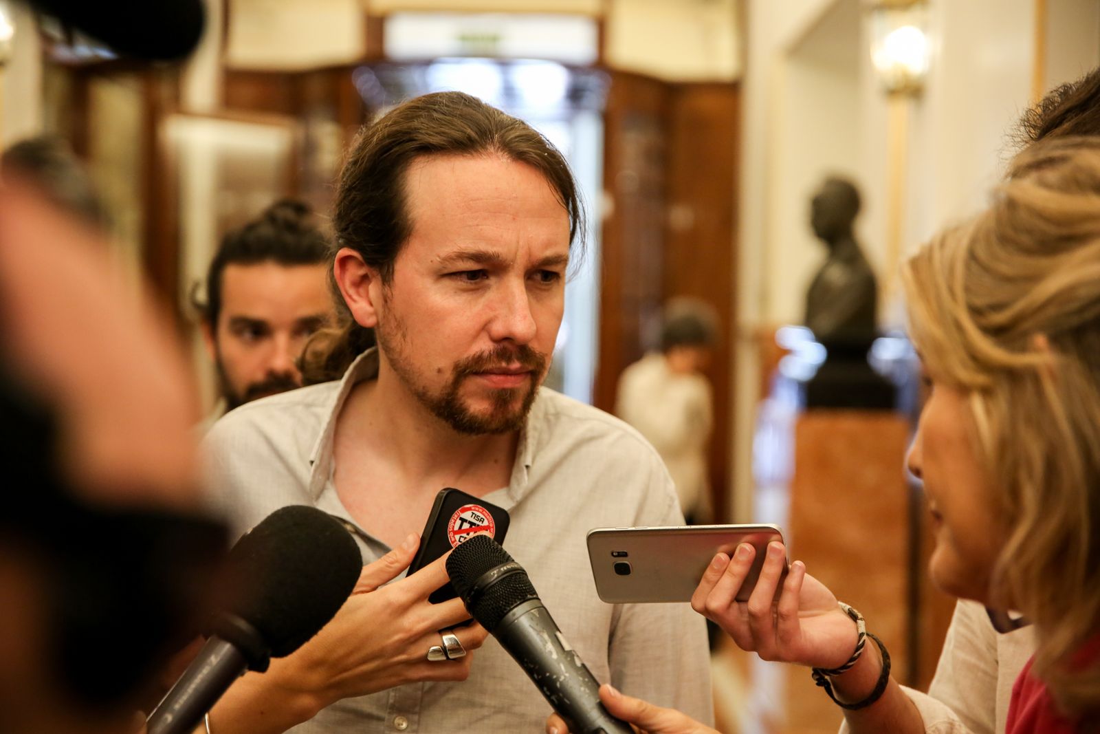 Pablo Iglesias, en los pasillos del Congreso.