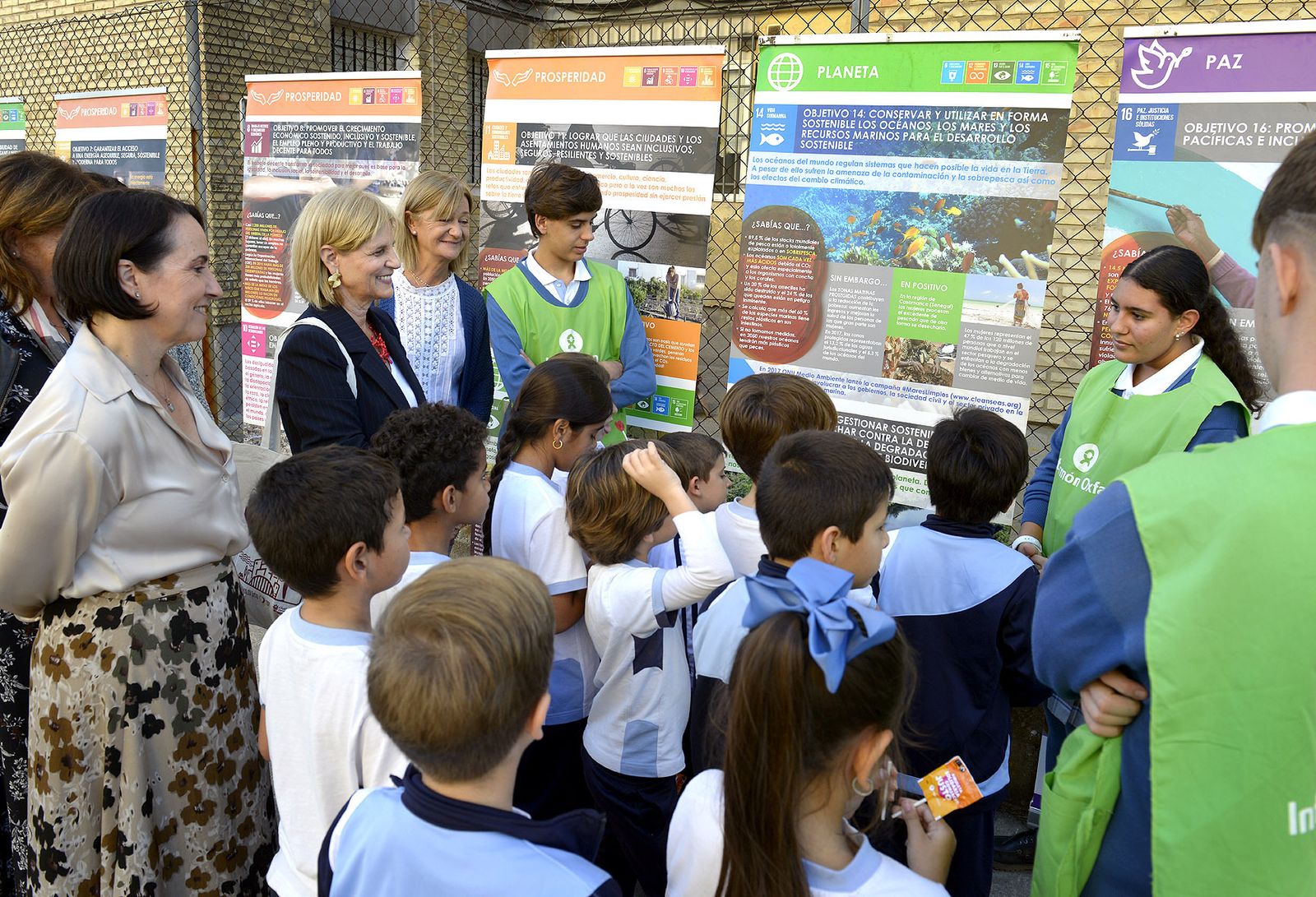 García-Pelayo, en el VII Mercadillo Solidario del colegio SAFA Jerez.