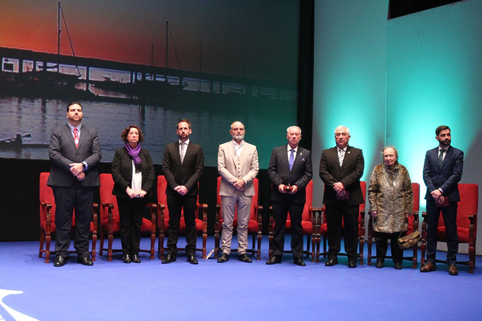 Imágenes de la entrega de las medallas de Huelva