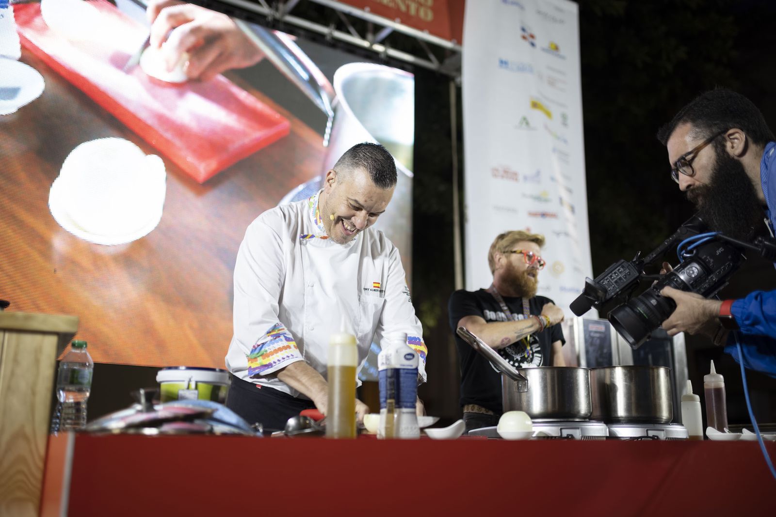 Los mejores chefs cocinan en la calle: Restaurante Casa Idolina