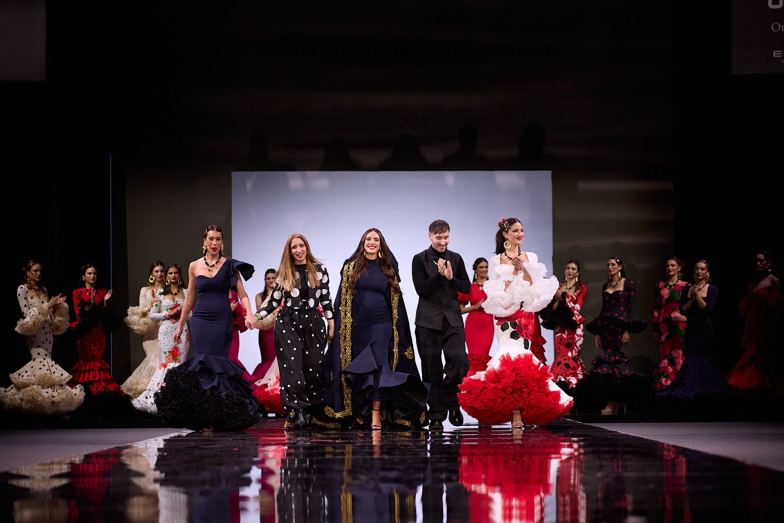 El desfile de Rosa Pedroche  en Simof 2026, todas las fotos