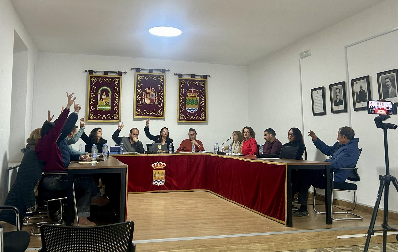 Imagen del Pleno en el que se han aprobado los presupuestos para 2026 en el Ayuntamiento de Albox.