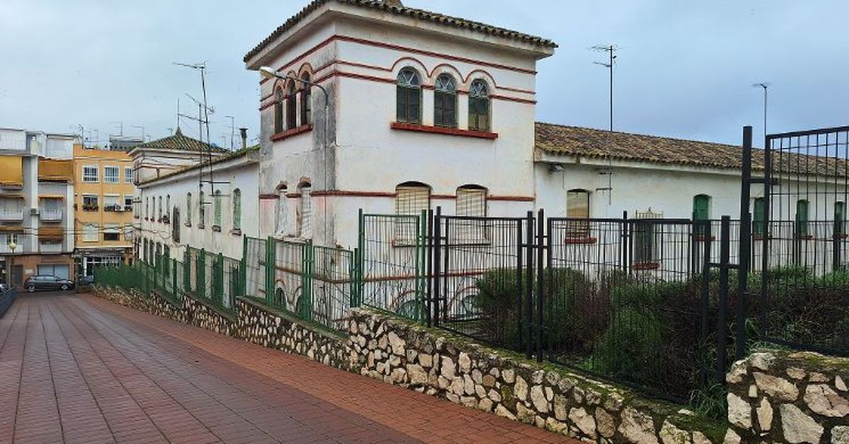 La Guardia Civil identifica a los okupas de su antiguo cuartel en ...