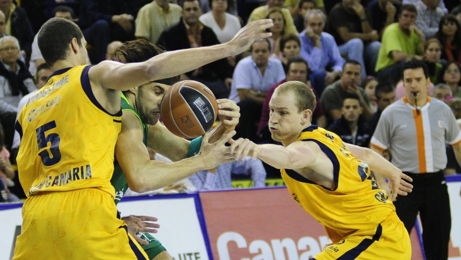 La carrera de Giorgos Printezis, en fotos