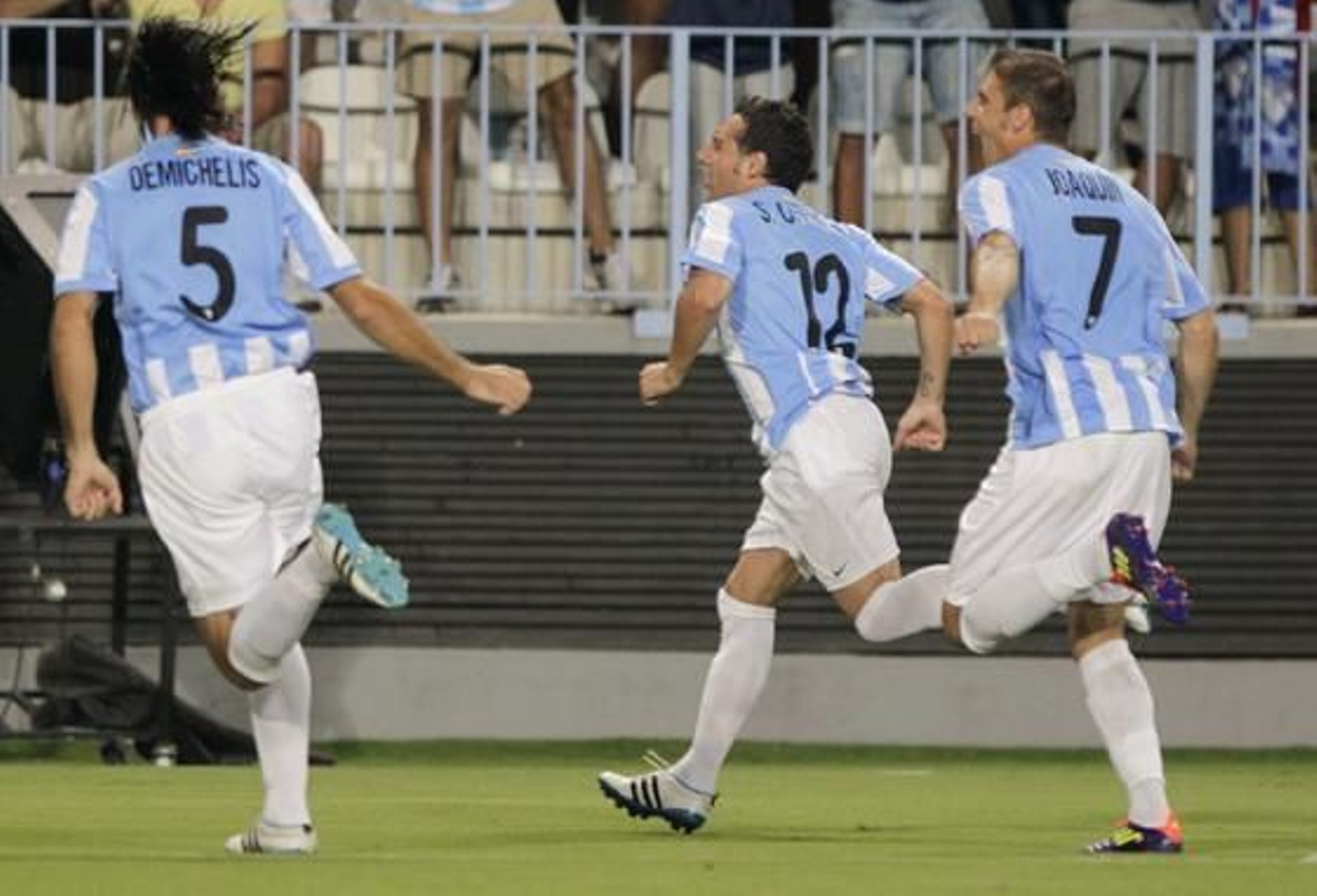 El Málaga de Pellegrini golea sin piedad al Granada.  Foto: efe
