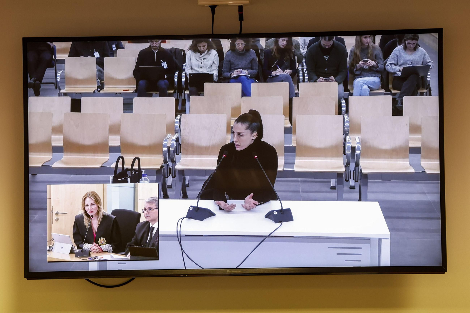 Las fotos del juicio a Luis Rubiales por el beso a Jenni Hermoso