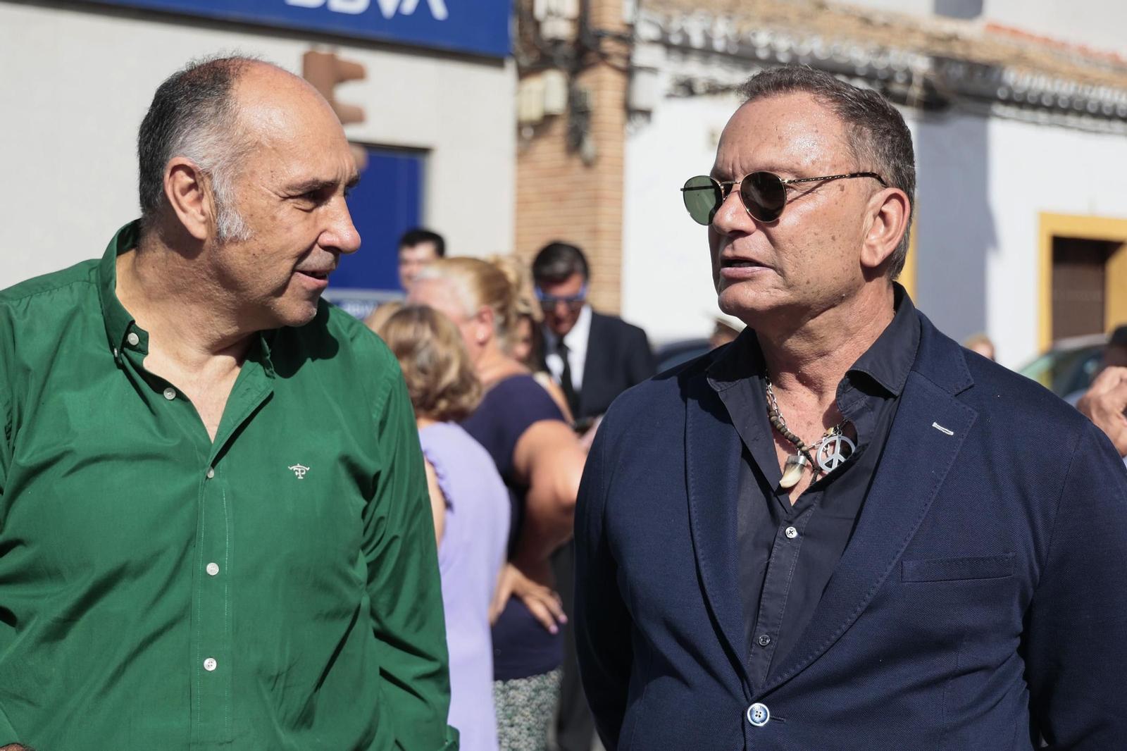 Las imágenes del entierro de Paco Camino