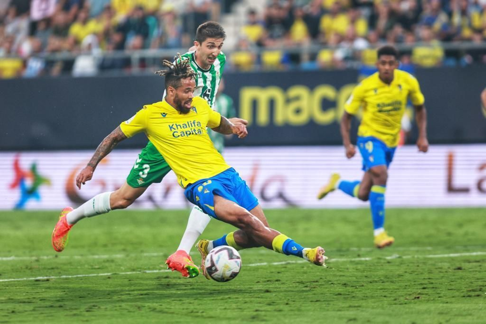 El partido del Cádiz C.F.-Real Betis, en imágenes