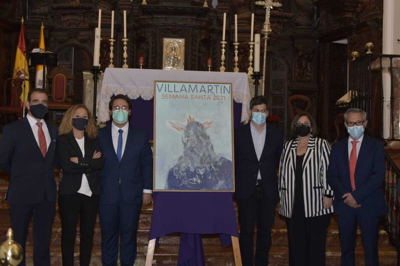 Un momento de la presentación del cuadro-cartel de Semana Santa.