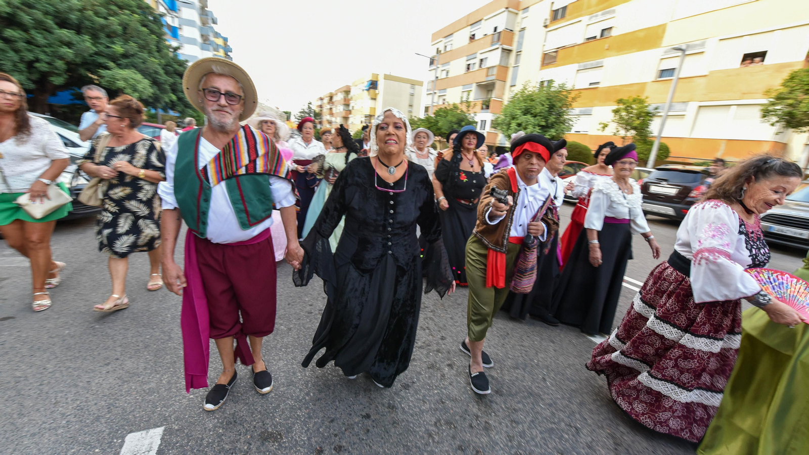 El Pasacalles de Entremares 2023, en imágenes