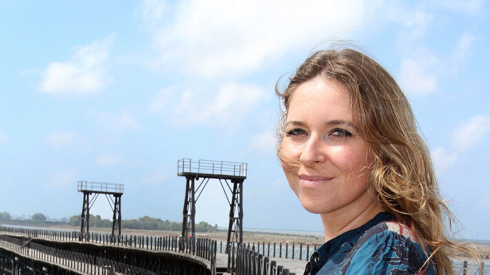 Rocío Márquez en el Muelle de la Rio Tinto