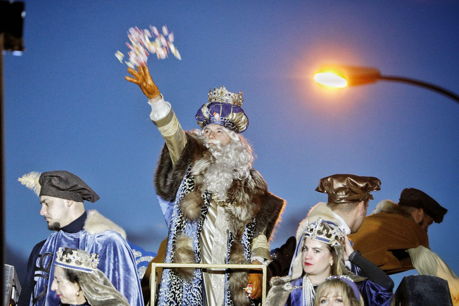 La Cabalgata de Reyes Magos de San Fernando, en imágenes