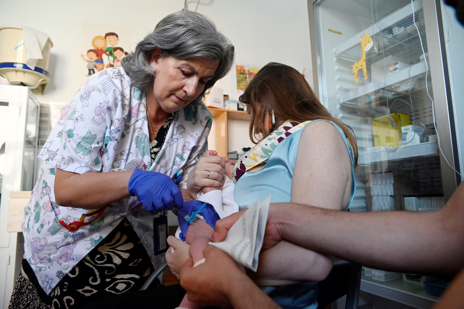 Las imágenes de la campaña de vacunación contra la bronquiolitis en Córdoba