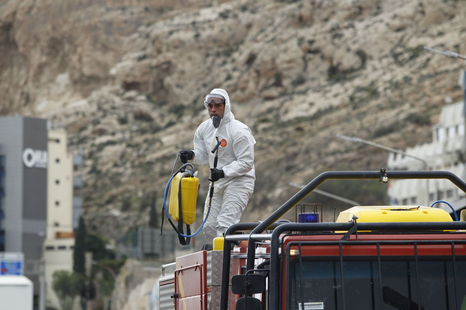 Fotogalería Coronavirus. Actuación UME en Almería.