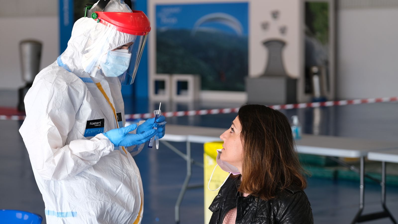 Fotogalería cribado test antígenos COVID-19 en Berja. Almería