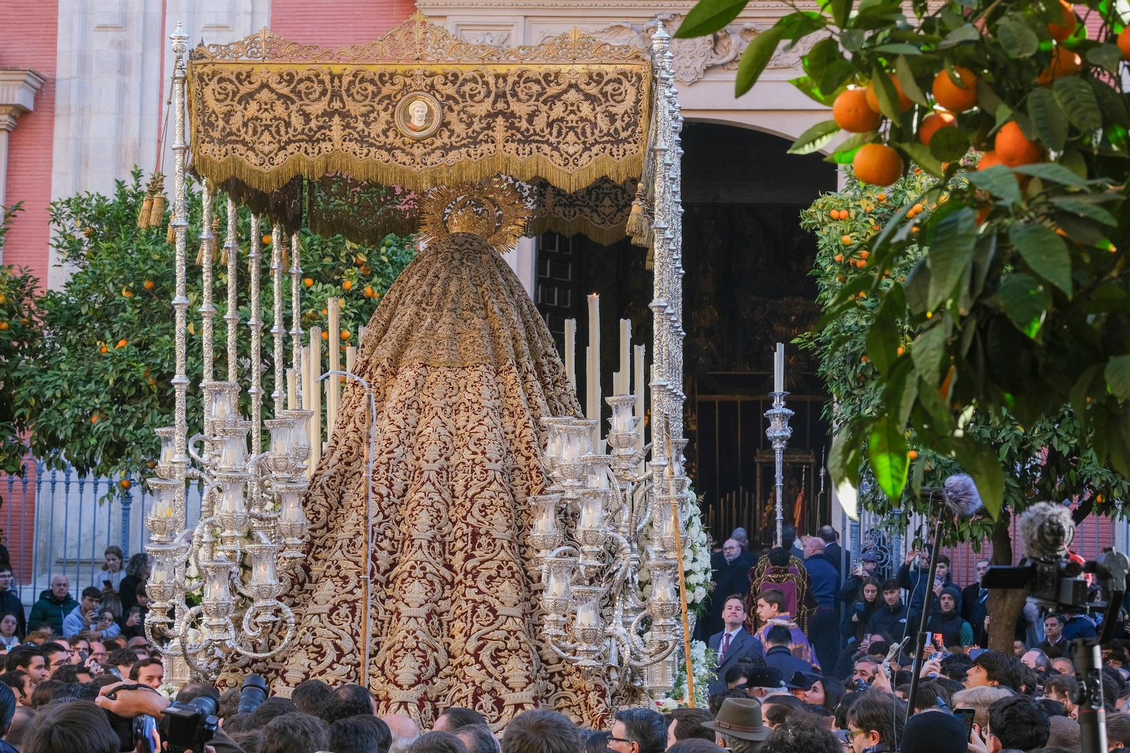 Imágenes del regreso de la Virgen del Socorro al Salvador
