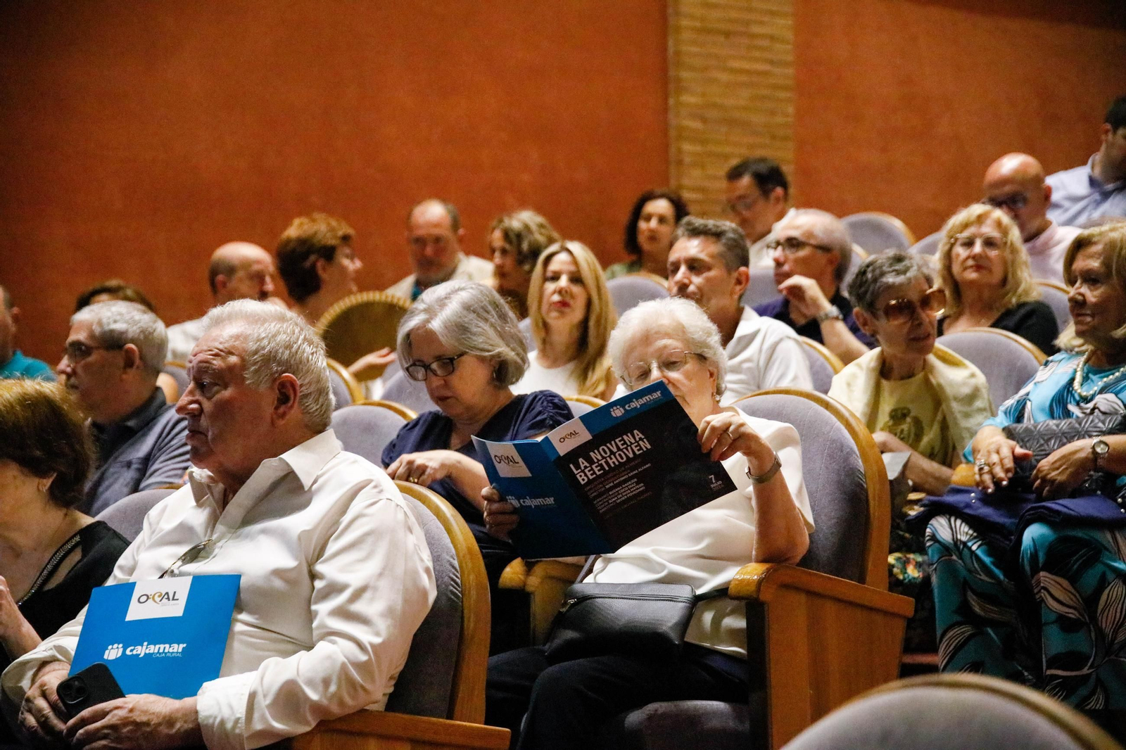 Imágenes de la novena Beethoven interpretado por la OCAL y Orfeón para Cajamar