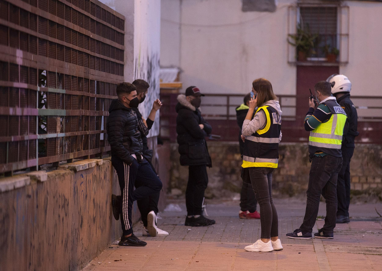 La redada de la Policía Nacional en el Polígono Norte de Sevilla, en imágenes