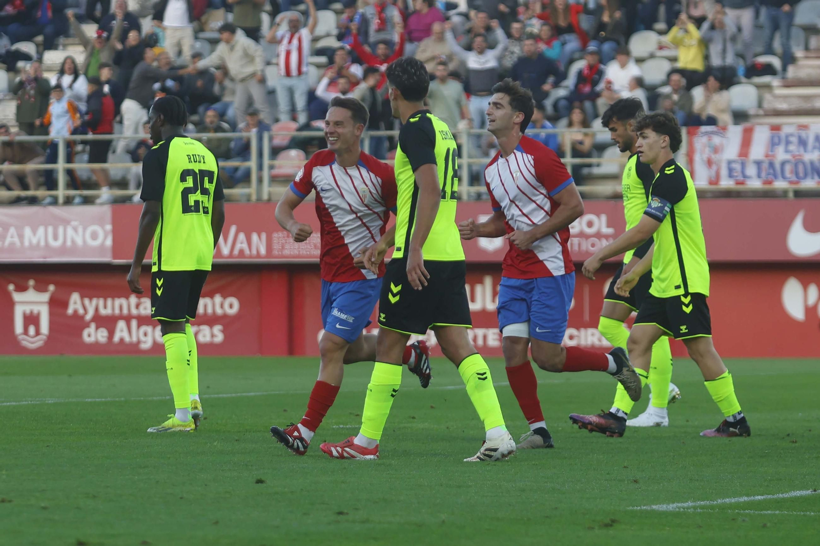 Las mejores fotos del Algeciras - Betis Deportivo de la Primera Federación