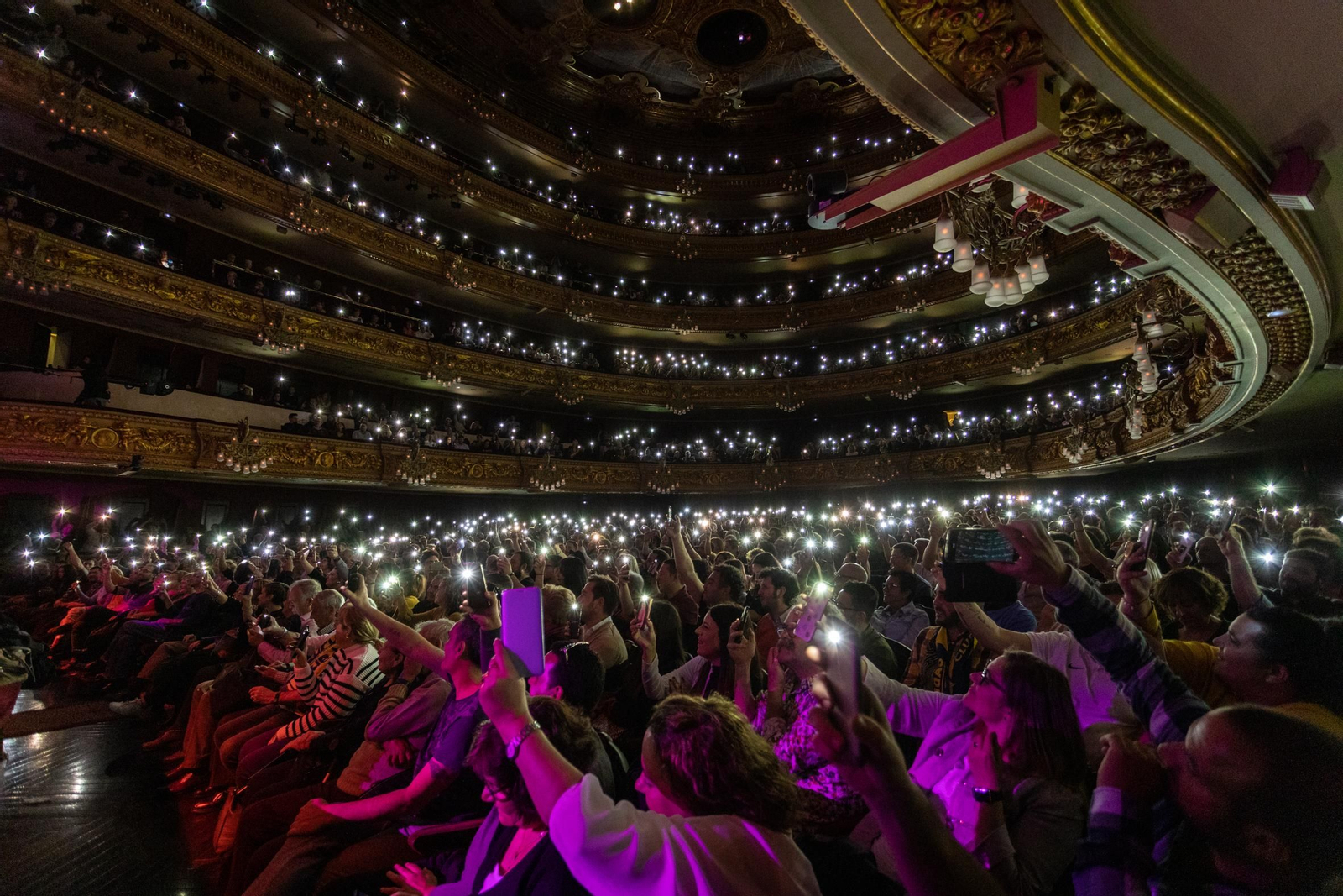 Comparsa 'El marques de Cádiz' en el teatro Liceo