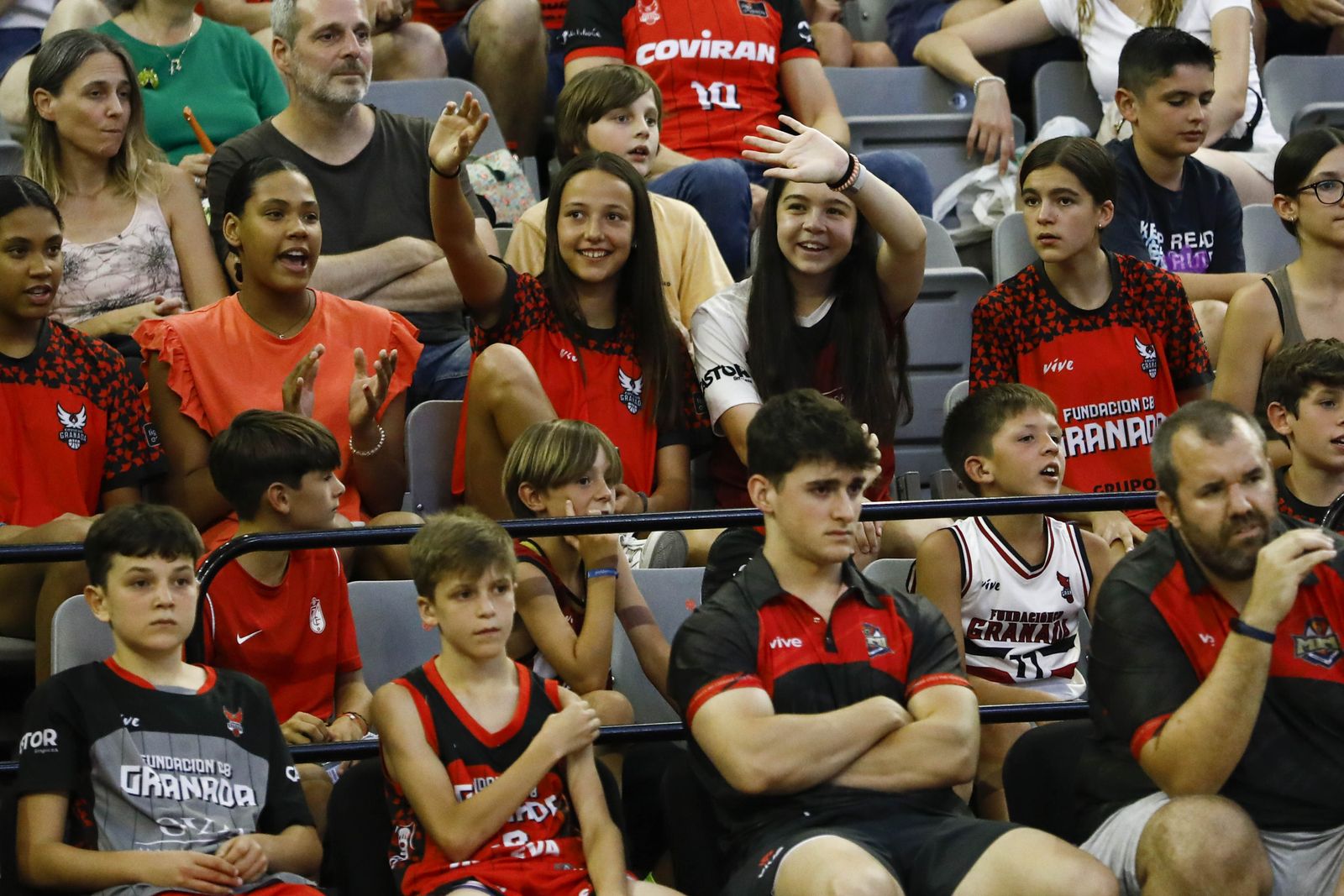 Encuéntrate en el partido de minibasket del Fundación CB Granada
