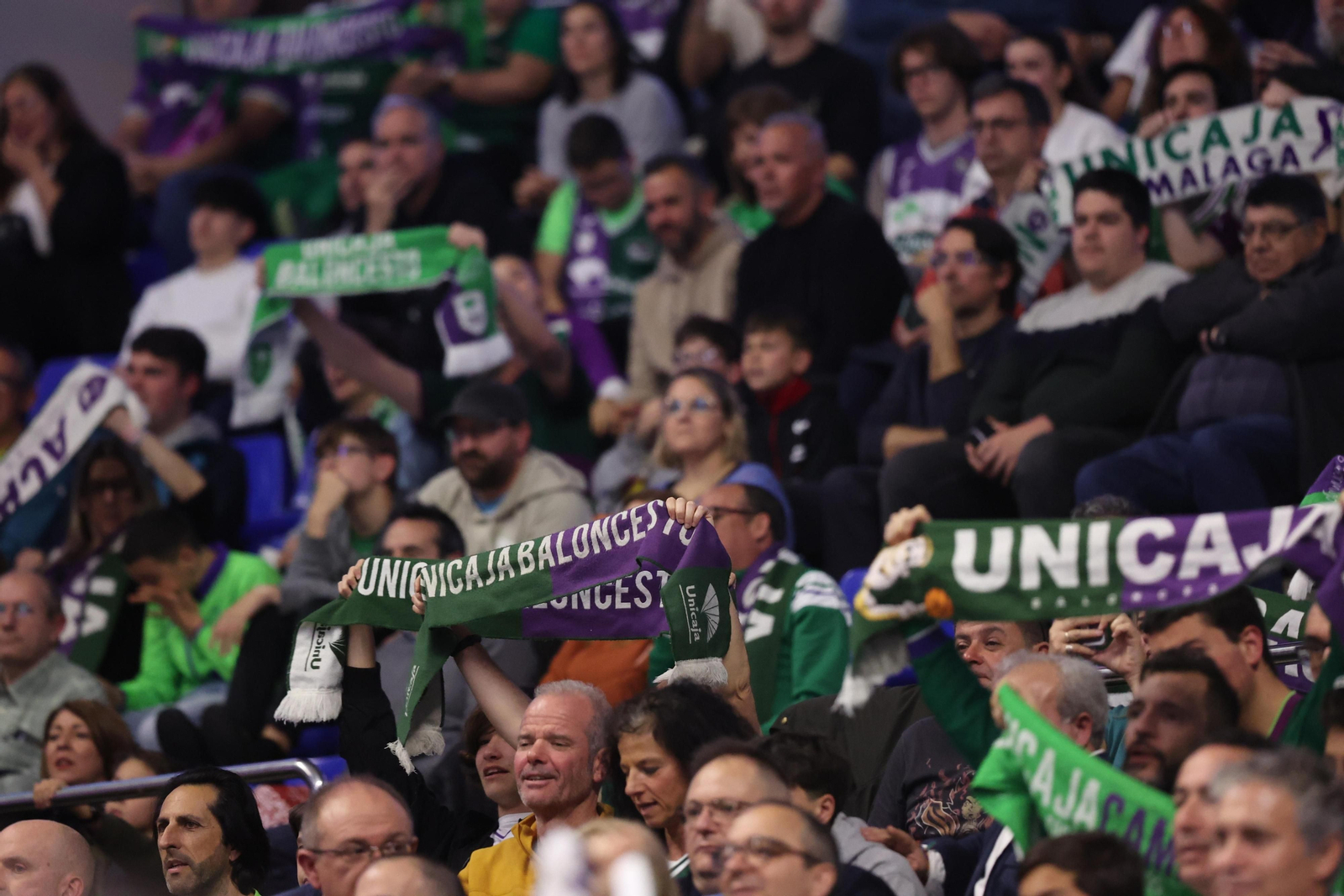 Búscate en las gradas del Carpena en el Unicaja - Básket Girona