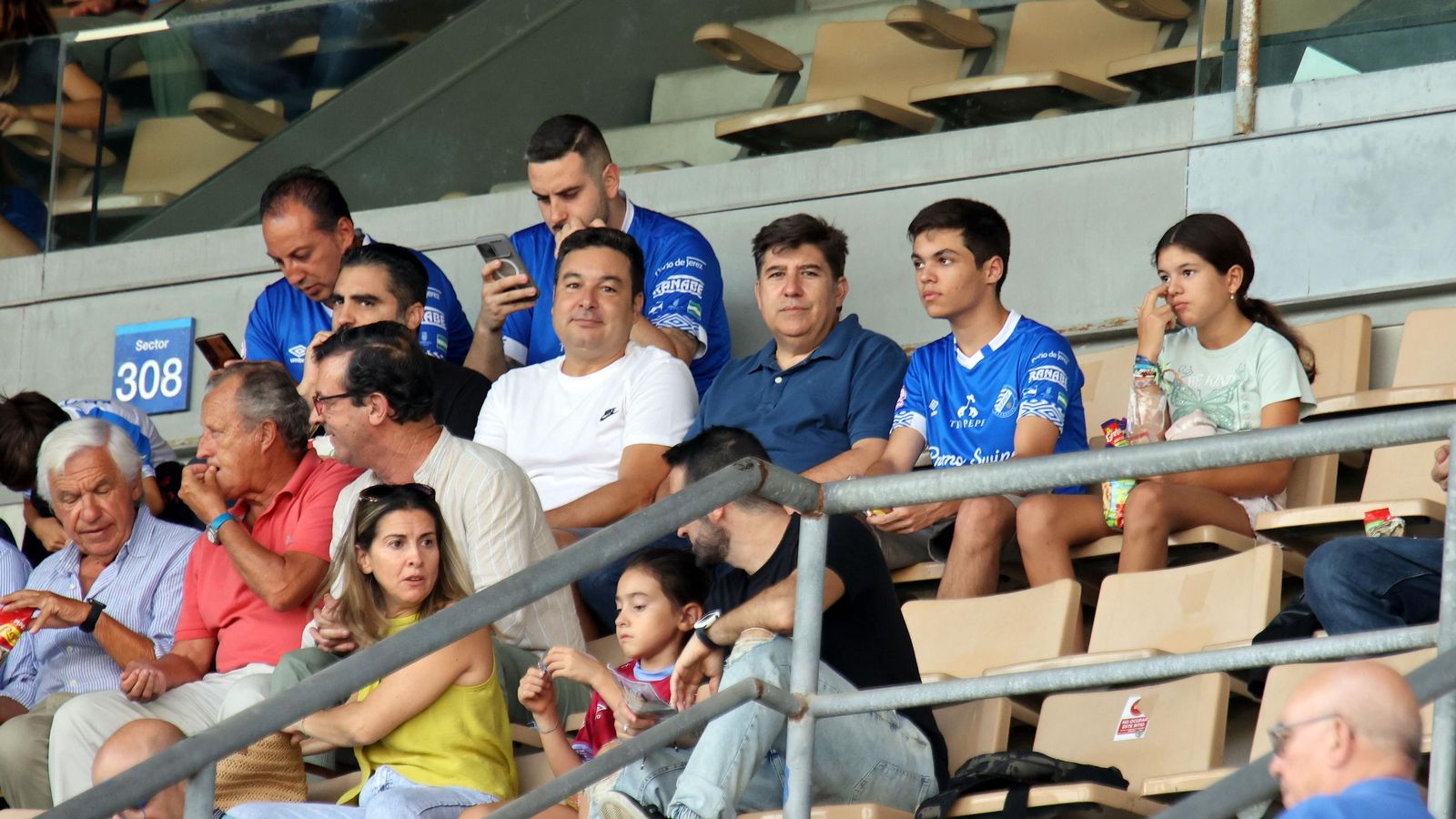Búscate en el Xerez DFC contra Orihuela CF en Chapín